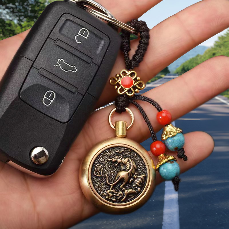 馬年中国風十二支動物と回転式銅貨付き高級車キーホルダーアクセ - Ethnic Fashion Co In のレビューと価格