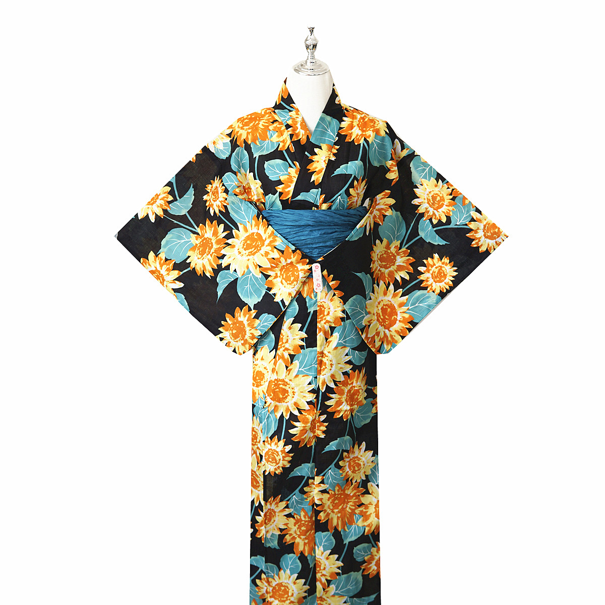 新しい伝統的なスタイルの着物バスローブマルチスタイル写真撮影 - Ethnic Wear のレビューと価格
